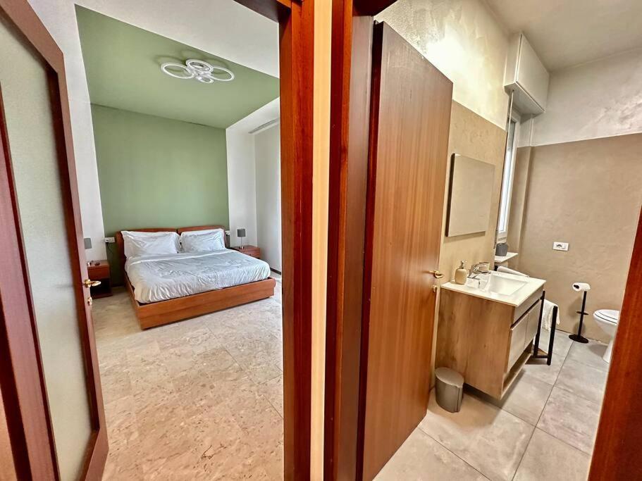Low Cost Holiday An Business House And Free Park By Revenue House Como Buitenkant foto